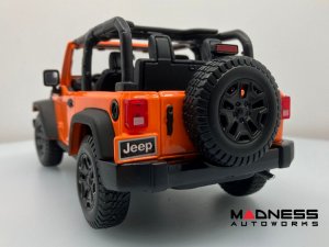 Jeep Wrangler Diecast Model 1/18 scale - Orange - Topless - Maisto 